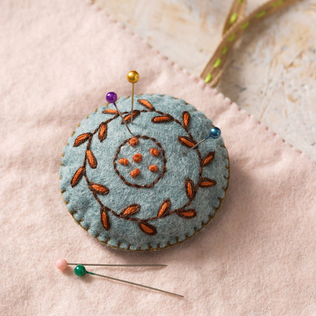 Sewing Roll Felt DIY Craft Kit - Freshie & Zero Studio Shop