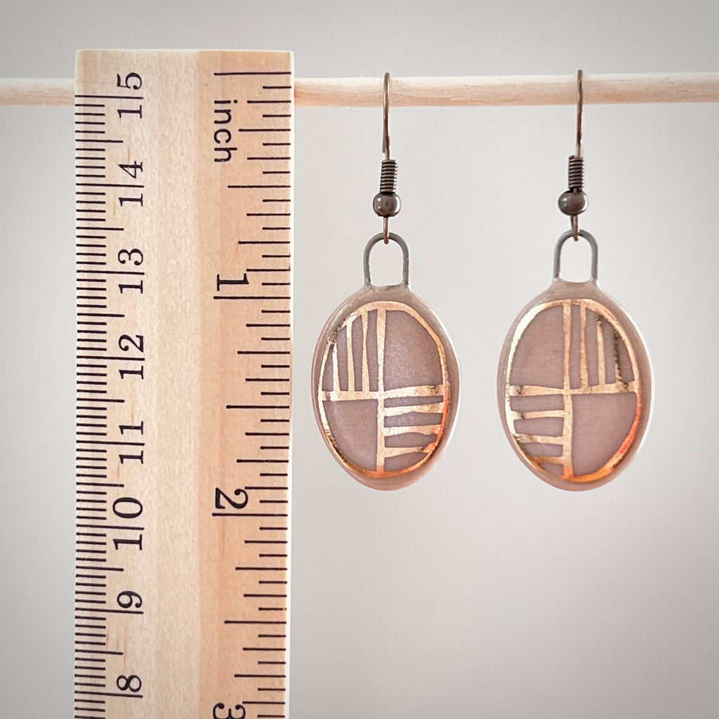 Nude Pink Oval Earrings with Gold Checkered Lines - Freshie & Zero Studio Shop