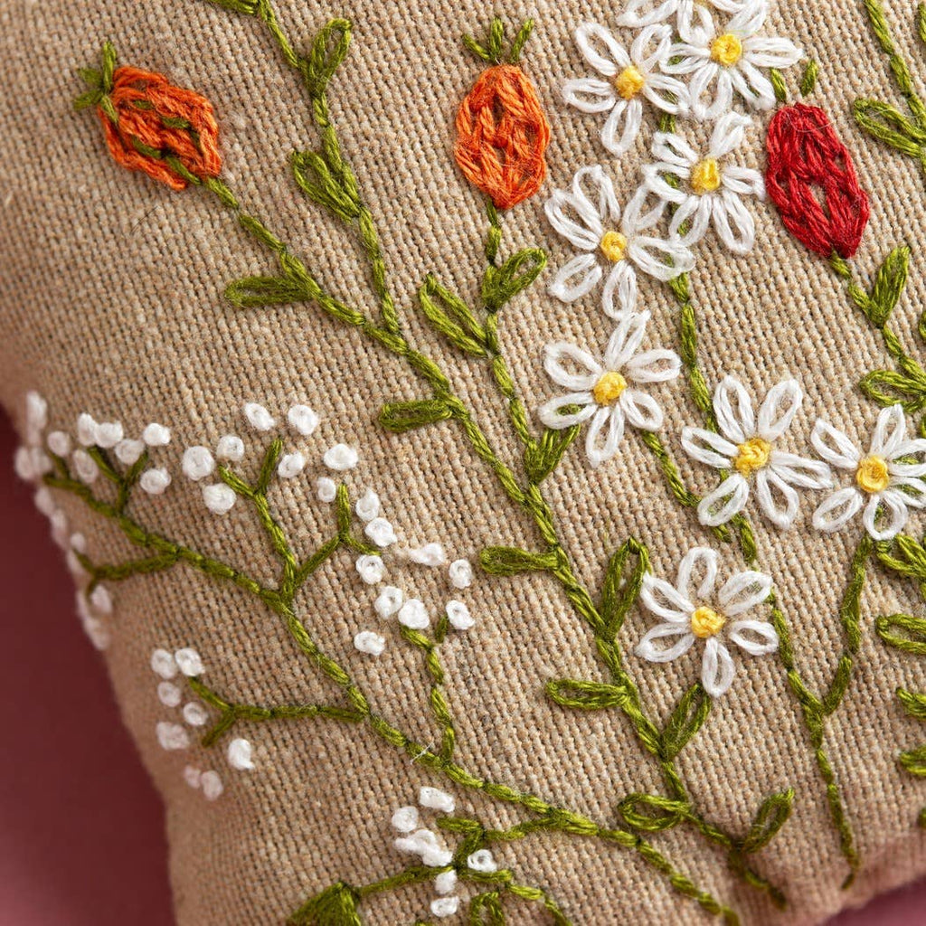 Linen Lavender Bags Embroidery Kit - Bees - Freshie & Zero Studio Shop