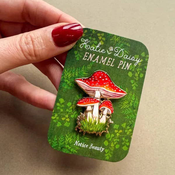 Amanita Mushroom Enamel Pin - Freshie & Zero Studio Shop