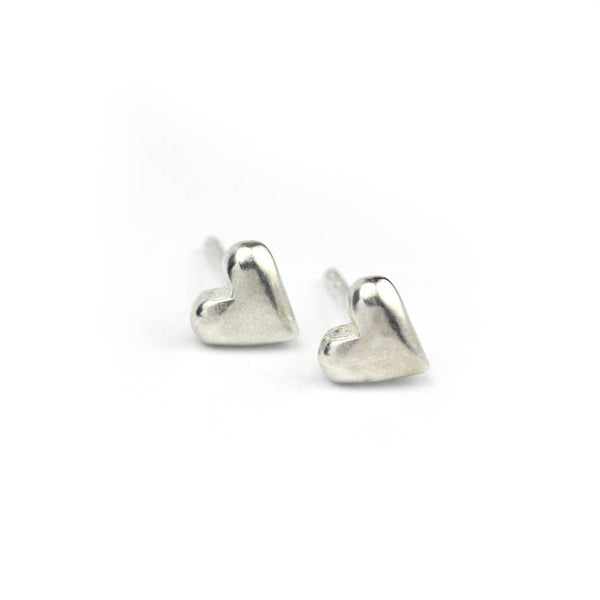 Heart studs: Bronze - Freshie & Zero Studio Shop