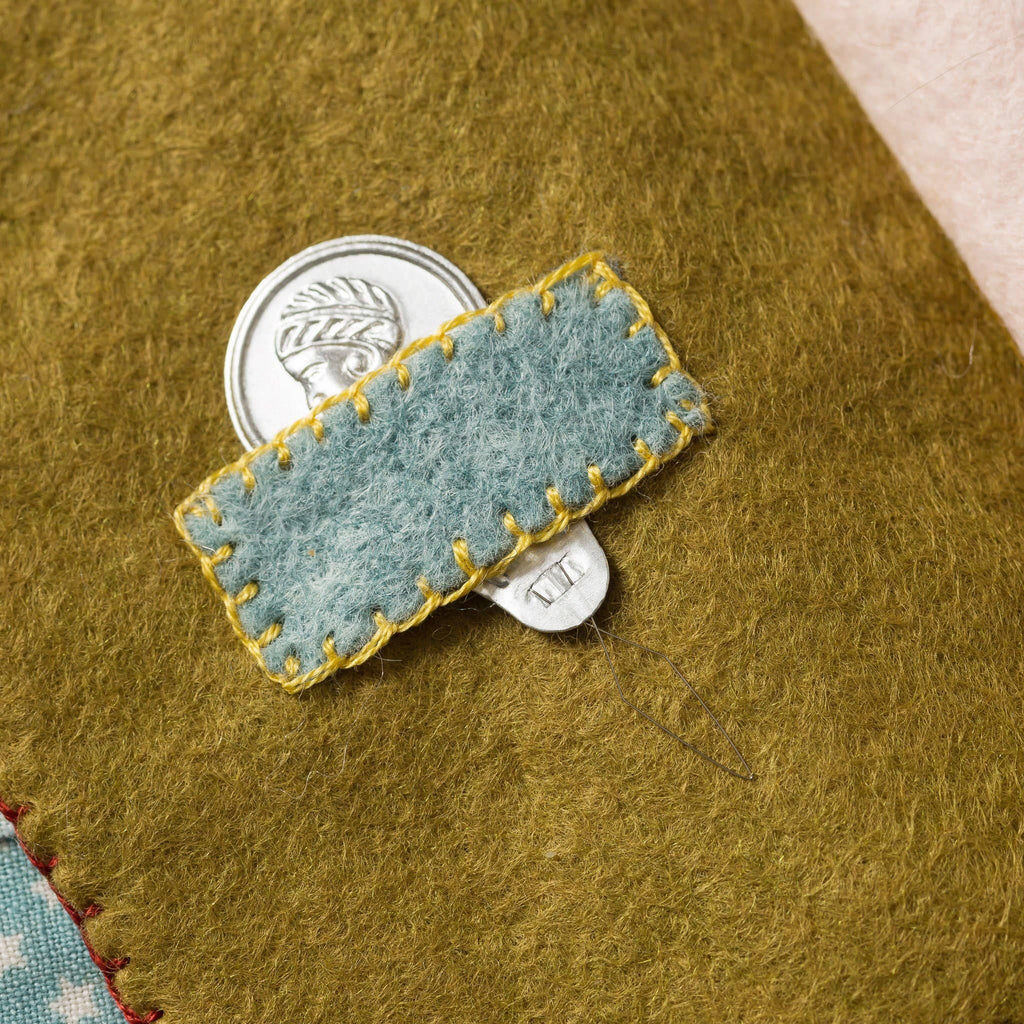Needle Case  Felt Craft Mini Kit - Freshie & Zero Studio Shop