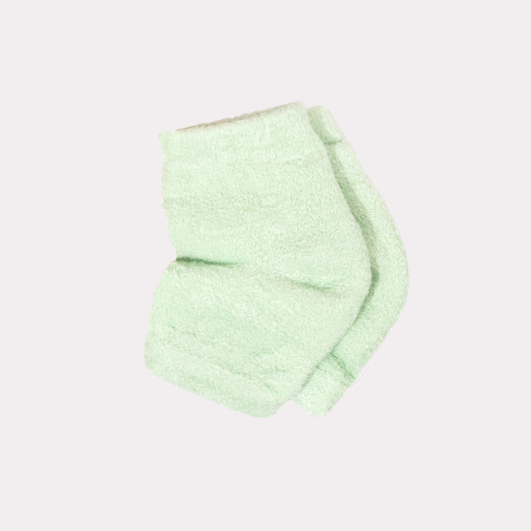 Moisturizing Heel Socks: Infused with Olive + Jojoba Oils - Freshie & Zero Studio Shop