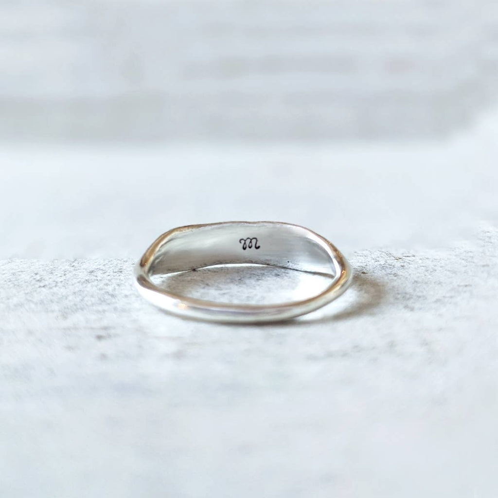 Bee in Flowers Signet Ring: Bronze / Size 7 - 54.4mm - Freshie & Zero Studio Shop