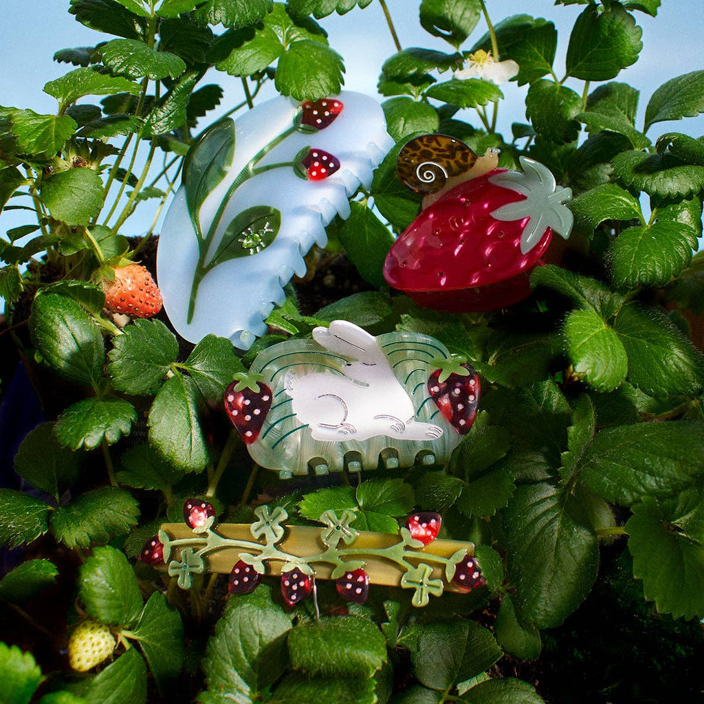 Strawberry Snail Hair Claw Clip - Freshie & Zero Studio Shop