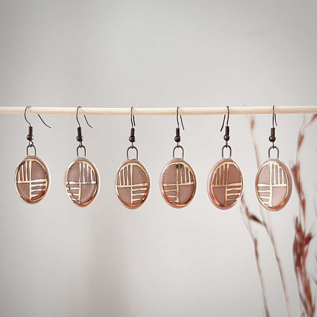 Nude Pink Oval Earrings with Gold Checkered Lines - Freshie & Zero Studio Shop