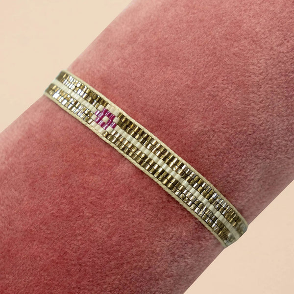 Powder Slim Cream Beaded Bracelet - Freshie & Zero Studio Shop