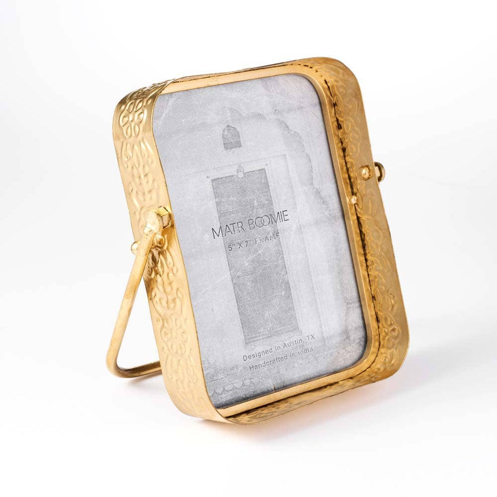 Loha 5x7 Rounded Picture Frame - Embossed Iron - Freshie & Zero Studio Shop