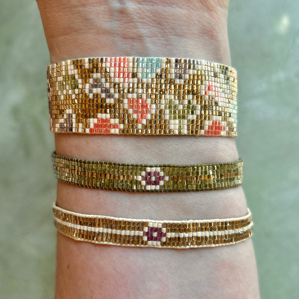 Powder Slim Cream Beaded Bracelet - Freshie & Zero Studio Shop