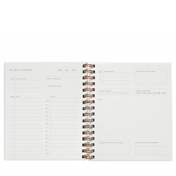Undated Daily Overview Planner in Dotty - Freshie & Zero Studio Shop