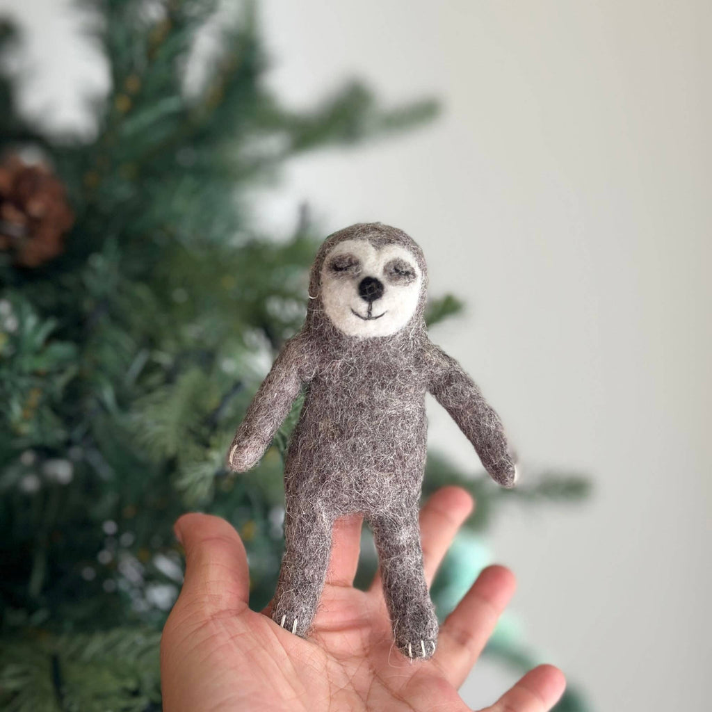 Finger Puppet: Sleepy Sloth - Freshie & Zero Studio Shop