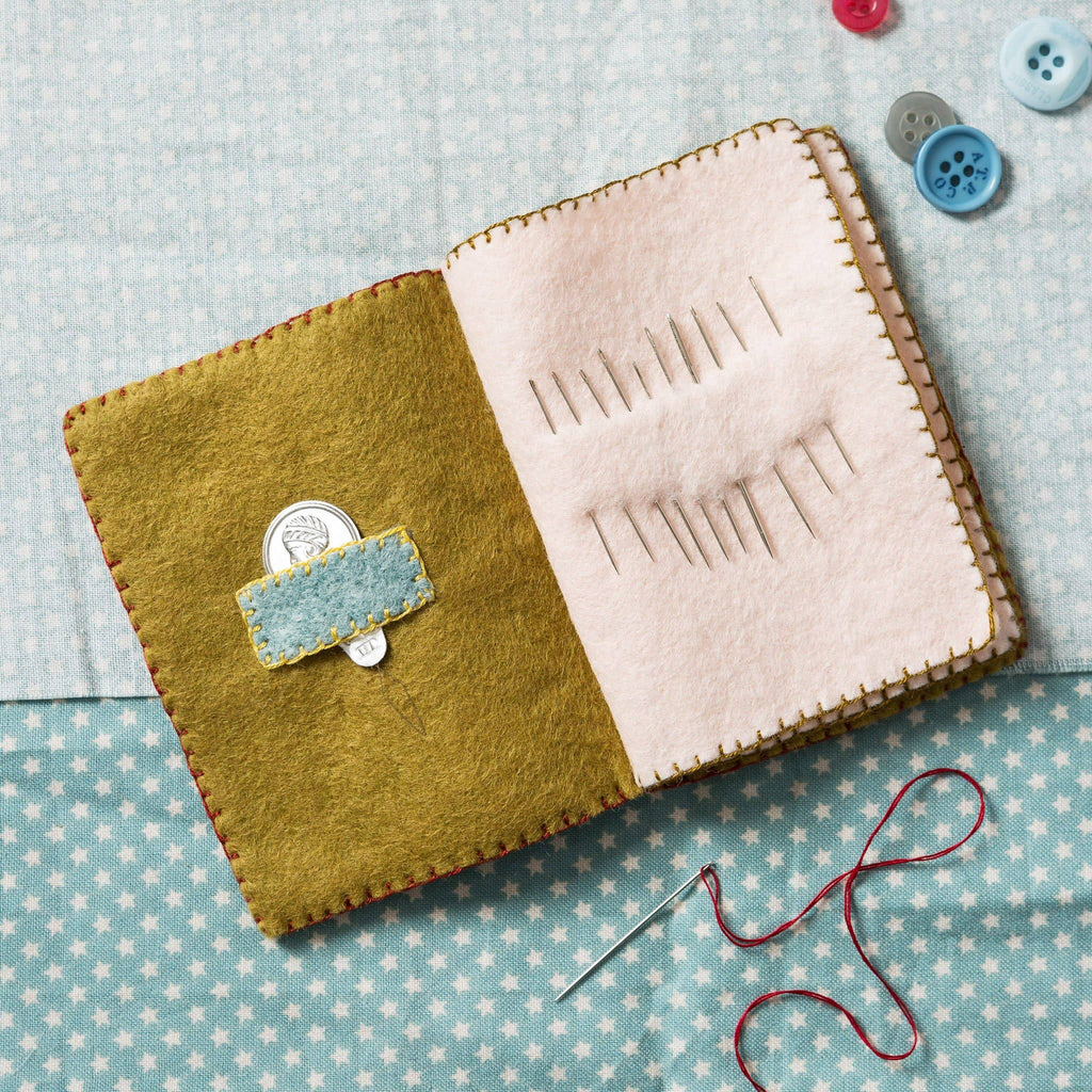 Needle Case  Felt Craft Mini Kit - Freshie & Zero Studio Shop