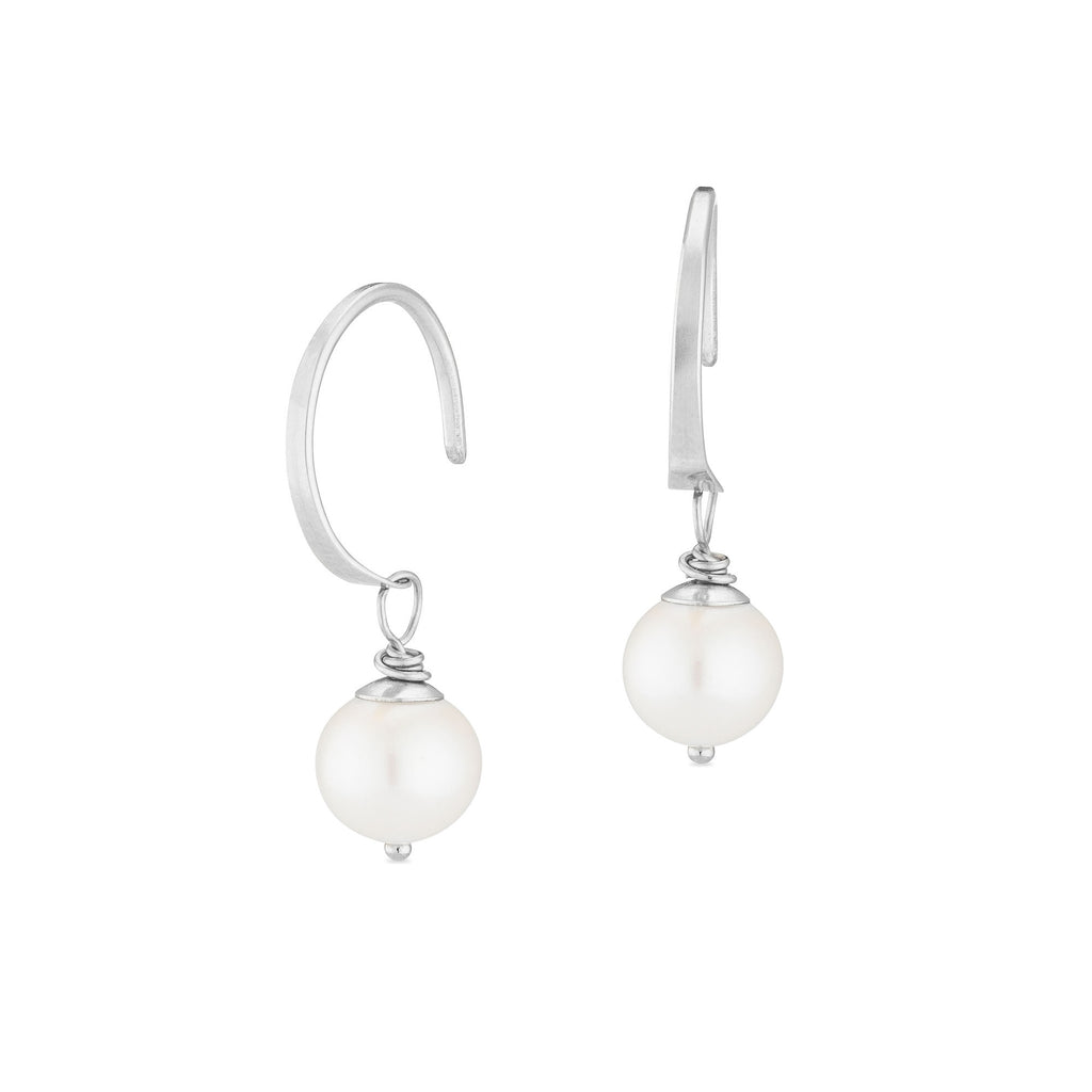 ella huggie hoops with white pearl - Freshie & Zero Studio Shop