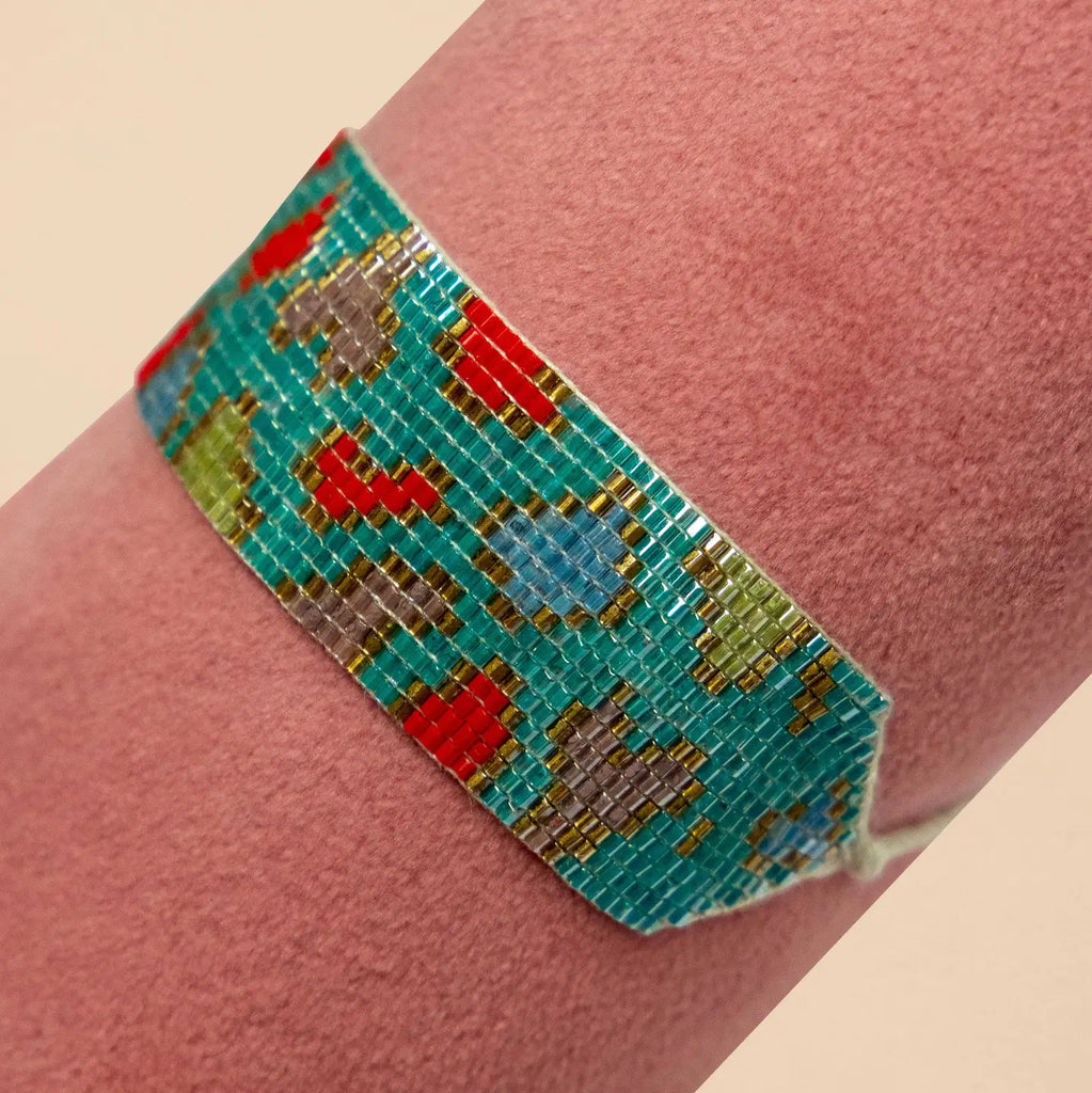 Powder Beaded Aqua Leopard Bracelet - Freshie & Zero Studio Shop