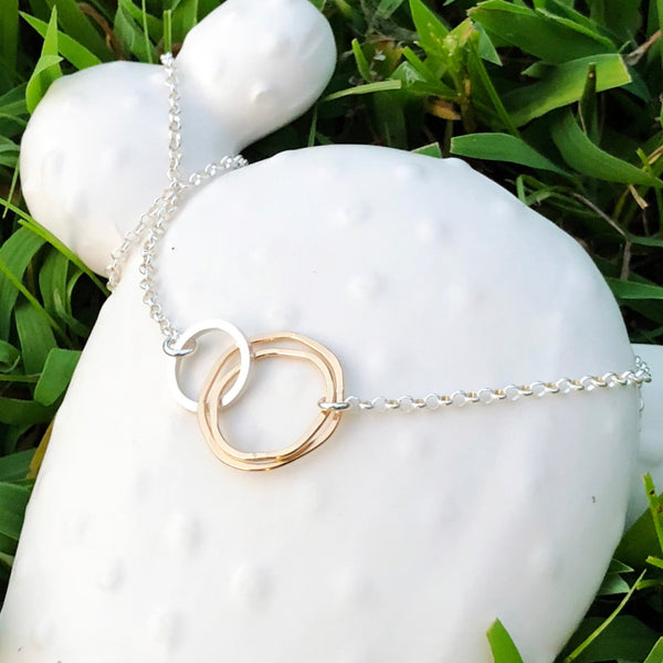 radiate golden necklace - Freshie & Zero Studio Shop