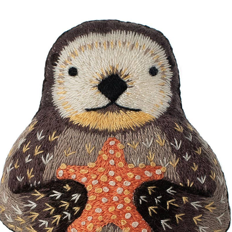 Embroidery Kit, Otter | Level 3 - Freshie & Zero Studio Shop