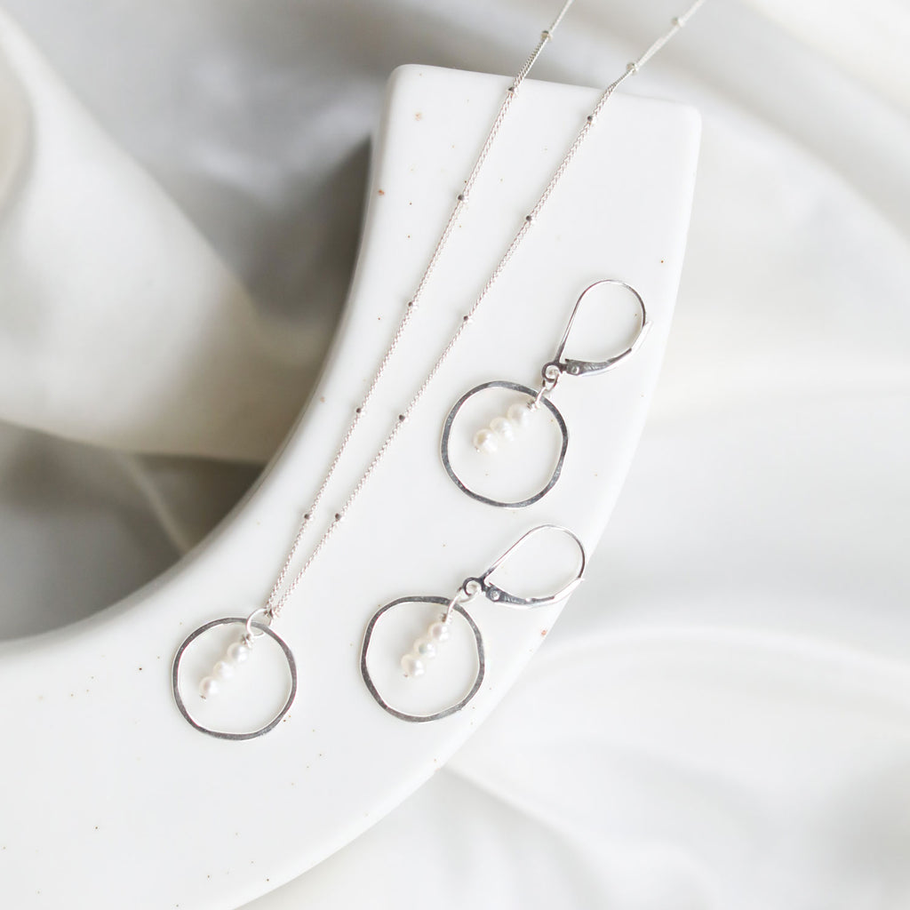 Treble Necklace - White Pearl - Freshie & Zero Studio Shop